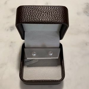 YOKO | Small Pearl Earrings - New